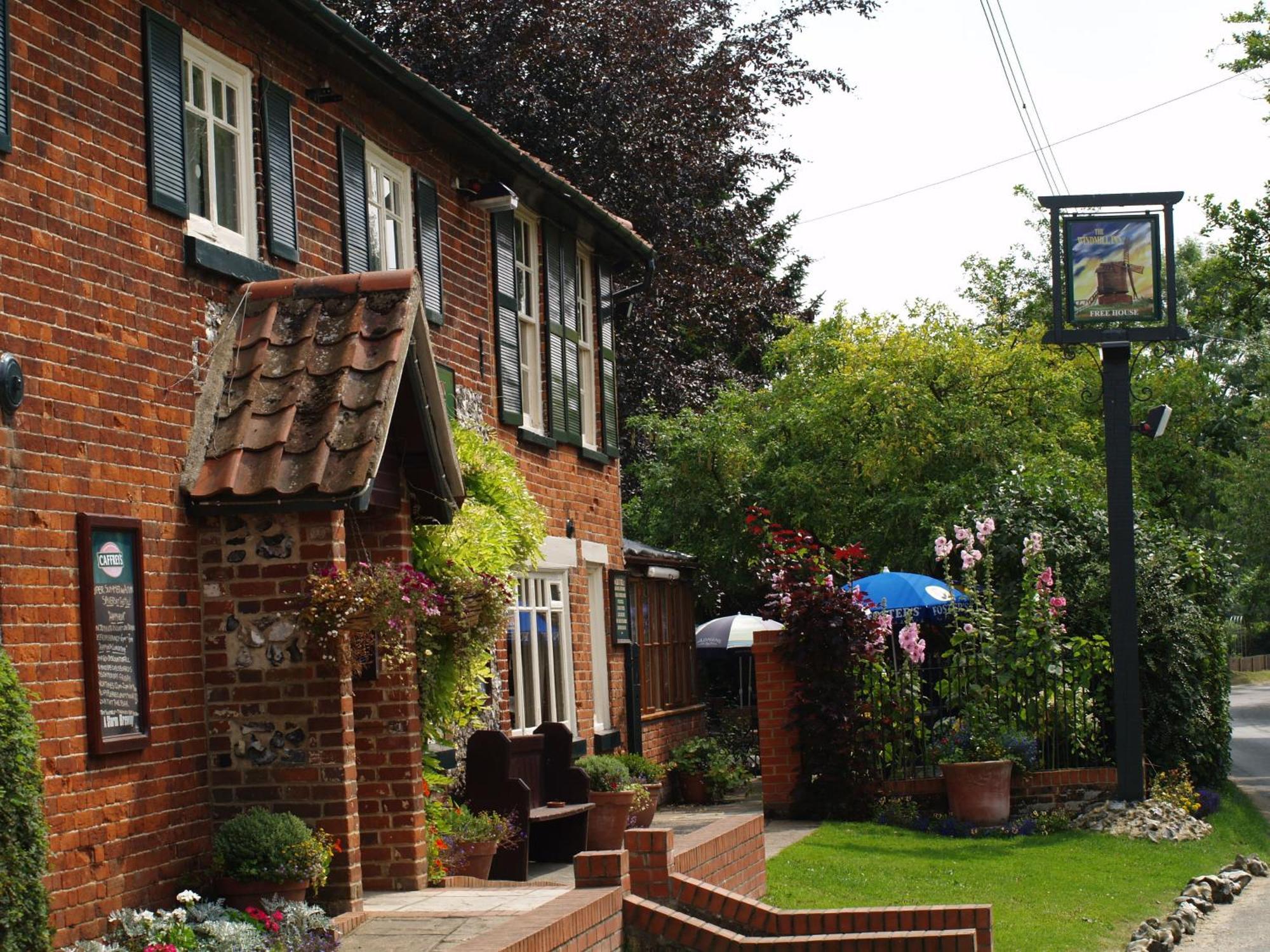 The Olde Windmill Inn Great Cressingham Eksteriør bilde